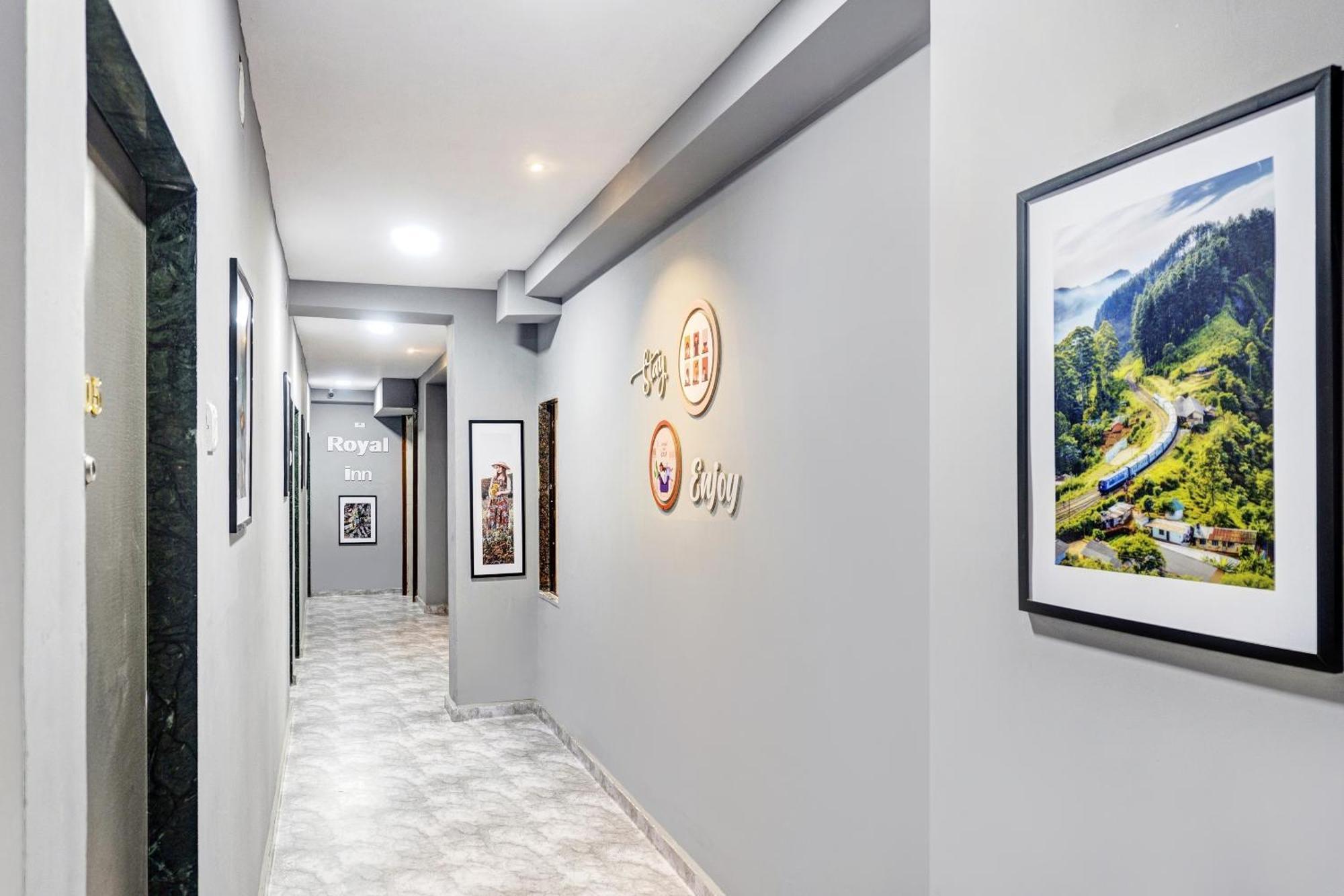 Oyo Flagship Hotel Royal Inn スーラト エクステリア 写真